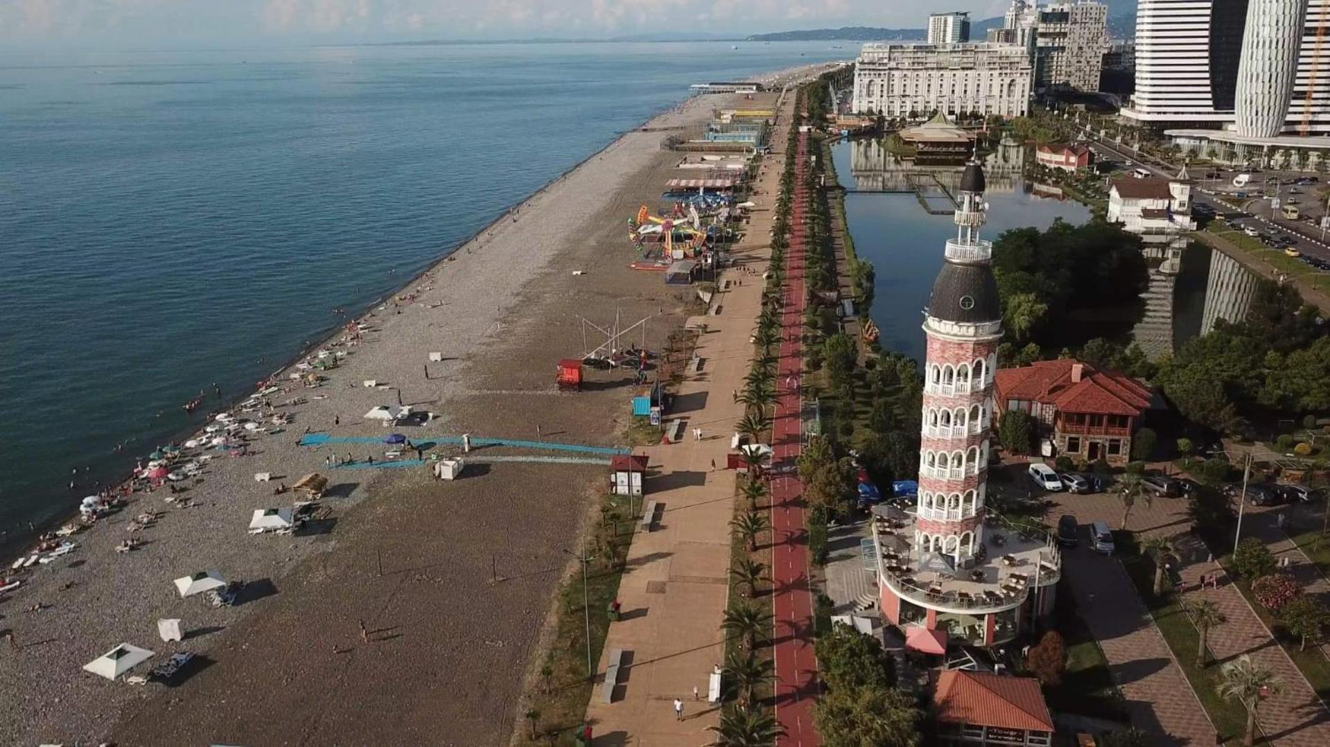 Orbi City Center Sea View Batoemi Buitenkant foto